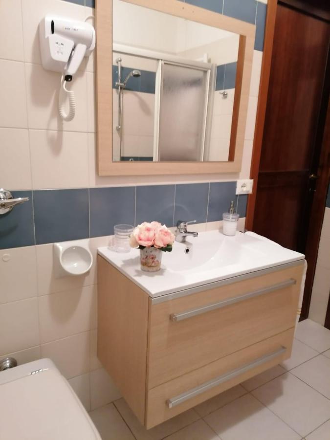 Le Residenze Del Giglio 호텔 칼리아리 외부 사진